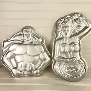 Wilton Super Man Wonder Woman Baking Cake Pan Mold 502-121 502-7679 Twins Weddin